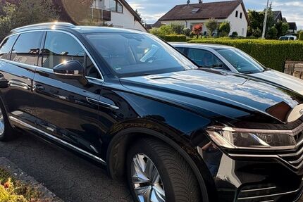 VW Touareg 86.500 km 45.400 &euro; Uhingen 73066