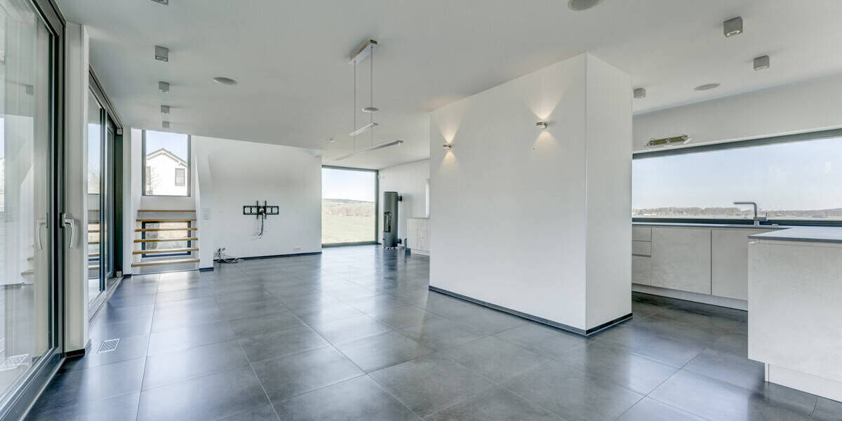 Einfamilienhaus Hüfingen - 8 Zimmer, 222 m&sup2;, 990.000&euro; | Angebot:26277783