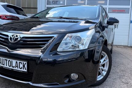 Toyota Avensis 83.600 km 10.880 &euro; Mülheim an der Ruhr 45475