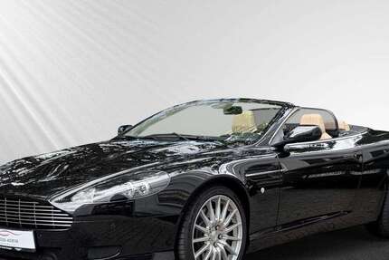 Aston Martin DB9 29.986 km 67.900 &euro; Hamburg 22419