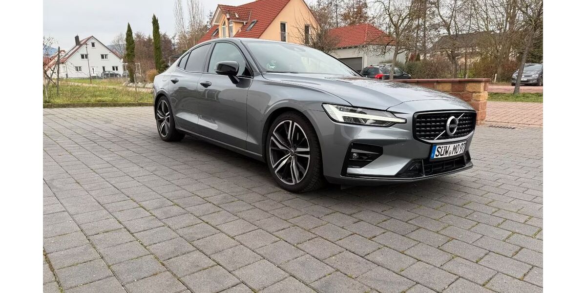 Volvo S60 134.000 km 22.900 &euro; Edenkoben 67480