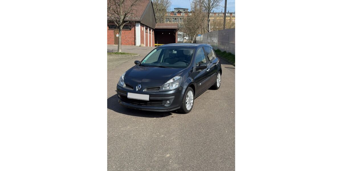 Renault Clio 181.000 km 2.600 &euro; Leipzig 04159