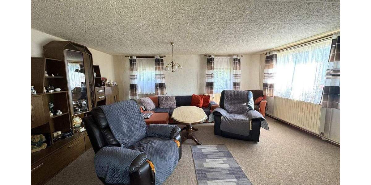 Einfamilienhaus Brand-Erbisdorf / Mittelsaida Brand-Erbisdorf - 4 Zimmer, 121 m&sup2;, 69.000&euro; | Angebot:25744314