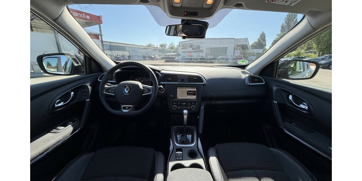 Renault Kadjar Limited / Heiz.Frontsch./SitzH/RFK 32.000 km 13.490 &euro; Donauwörth 86609
