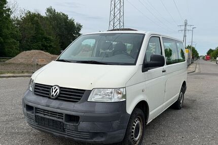 VW T5 Transporter 295.000 km 2.900 &euro; Lahr 77933
