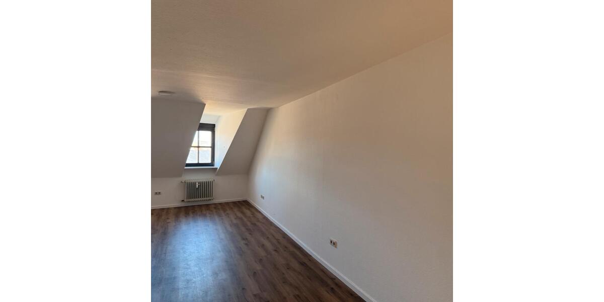 Etagenwohnung Bad Neustadt an der Saale - 5 Zimmer, 110 m&sup2;, 220.000&euro; | Angebot:27016226