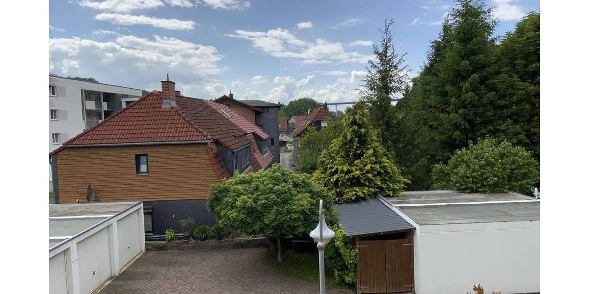 Etagenwohnung Suhl Aue 1 - 3 Zimmer, 81 m&sup2;, 139.000&euro; | Angebot:26875074