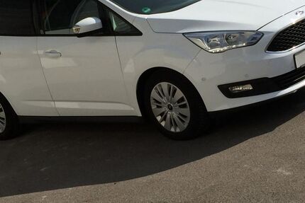 Ford C-Max 88.000 km 8.700 &euro; Neumünster 24534