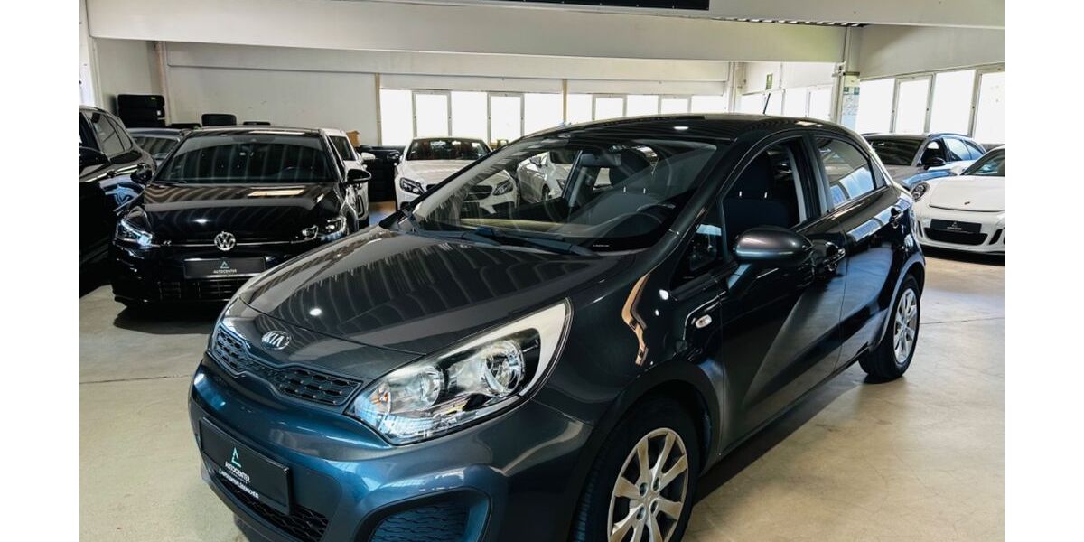 Kia Rio 113.000 km 5.490 &euro; Lüdenscheid 58507