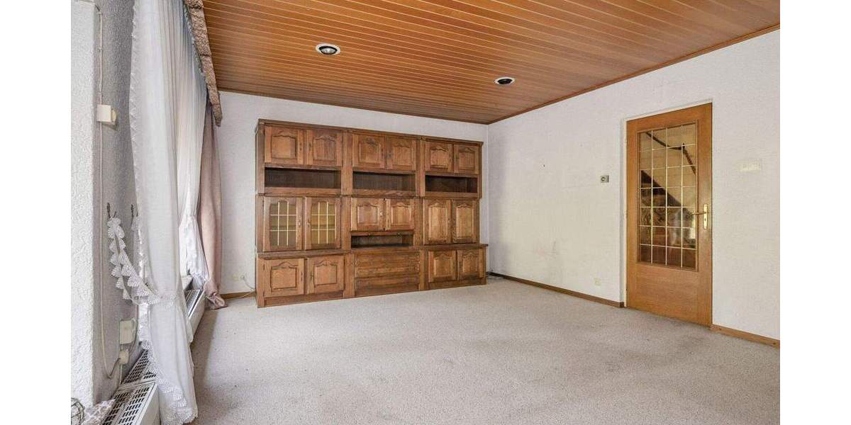 Einfamilienhaus Selfkant - Hillensberg Hillensberg - 6 Zimmer, 210 m&sup2;, 325.000&euro; | Angebot:25476237