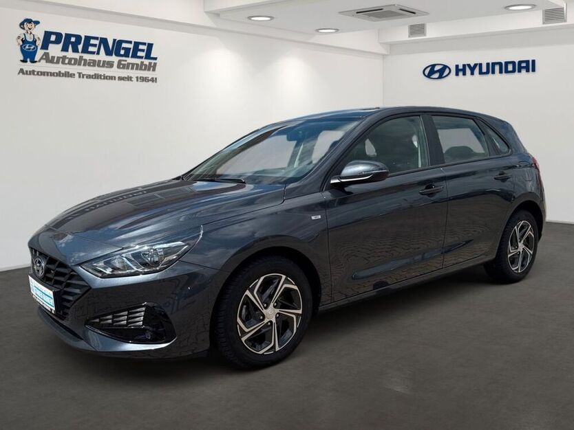 i30