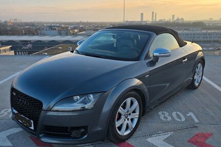 Audi TT 201.000 km 8.600 &euro; München 80939
