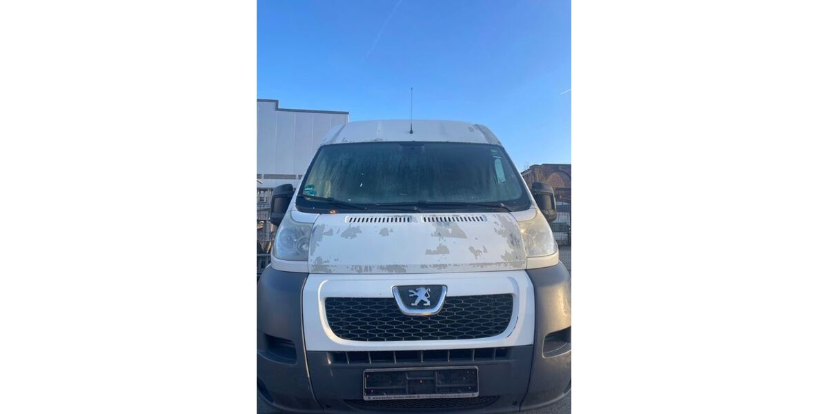 Peugeot Boxer 408.000 km 2.999 &euro; Aachen 52070
