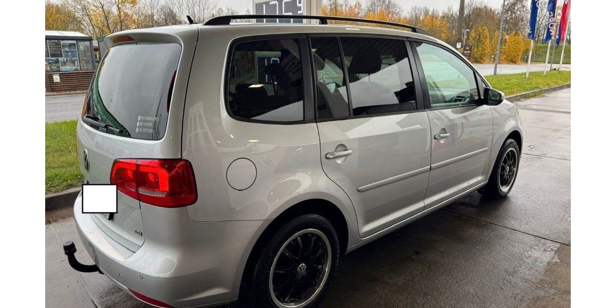 VW Touran 187.493 km 6.600 &euro; Himbergen 29584