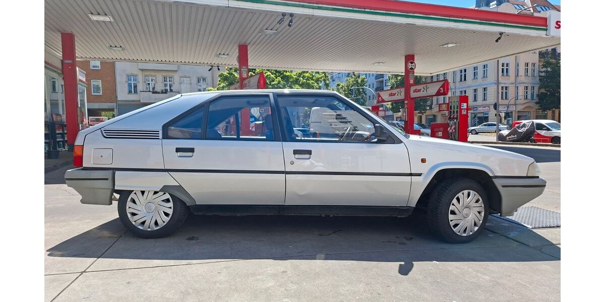 Citroen BX 83.000 km 3.990 &euro; Berlin 13591