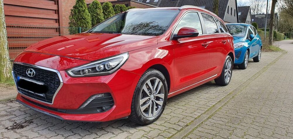 i30