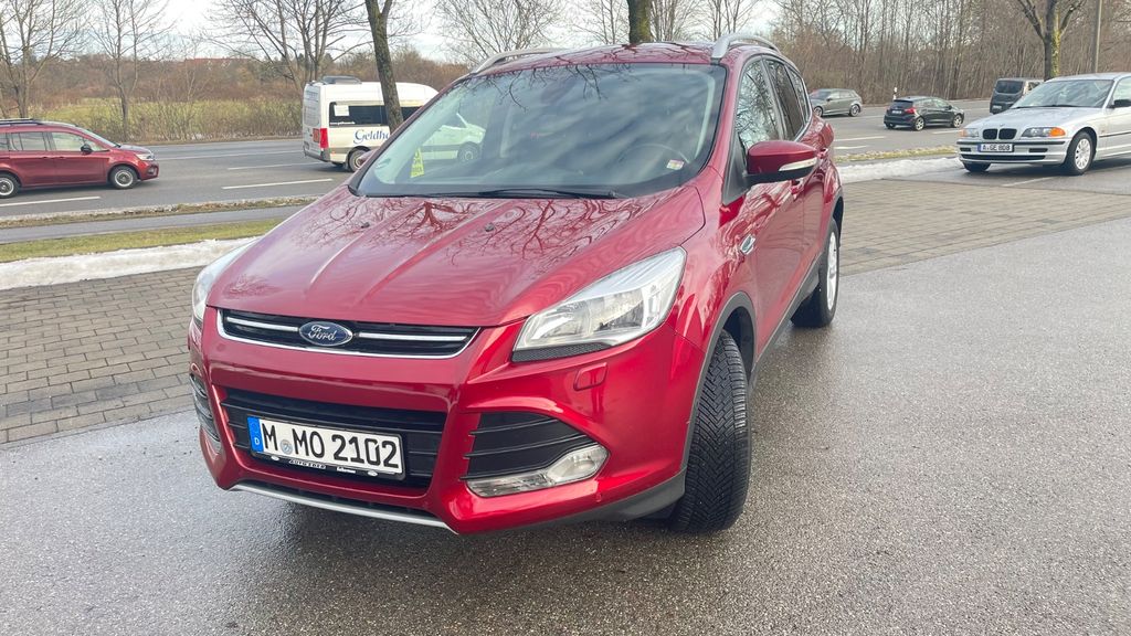 Ford Kuga 152.000 km 10.500 &euro; Kissing 86438