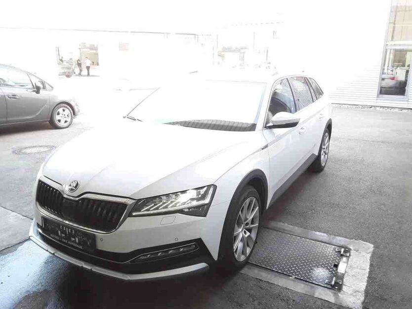Skoda Superb 64.999 km 26.840 € Wackersdorf 92442