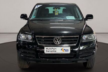 VW Touareg 199.000 km 9.990 € Hamburg 22043