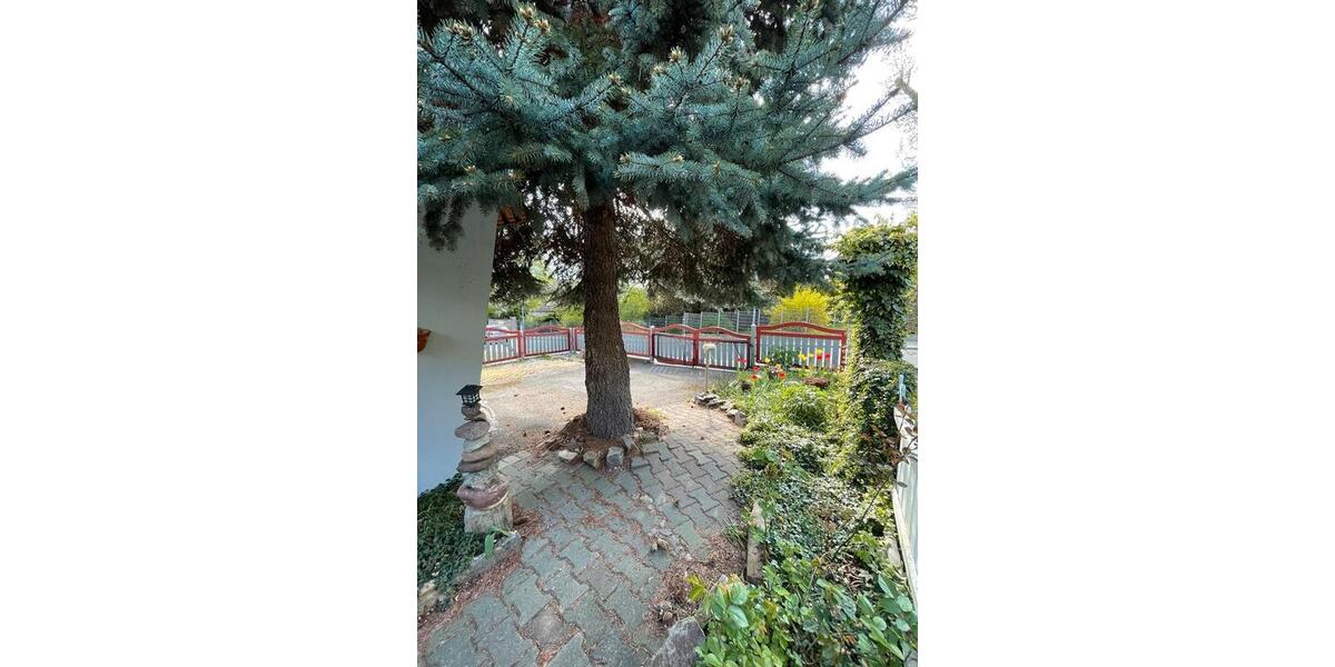 Reihenhaus Döbeln - 6 Zimmer, 90 m&sup2;, 86.000&euro; | Angebot:27016130