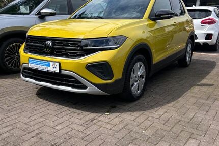 VW T-Cross 15.102 km 21.900 &euro; Blomberg 32825