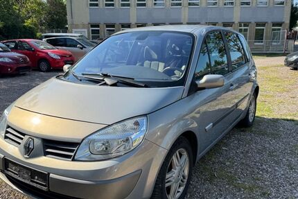 Renault Scenic 152.300 km 899 € Erfurt 99085