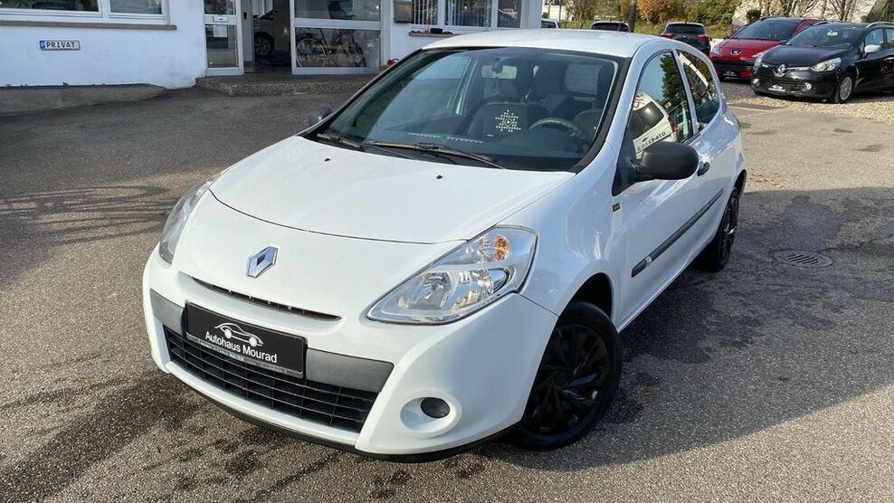Renault Clio 136.000 km 3.500 € Freiburg im Breisgau 79114