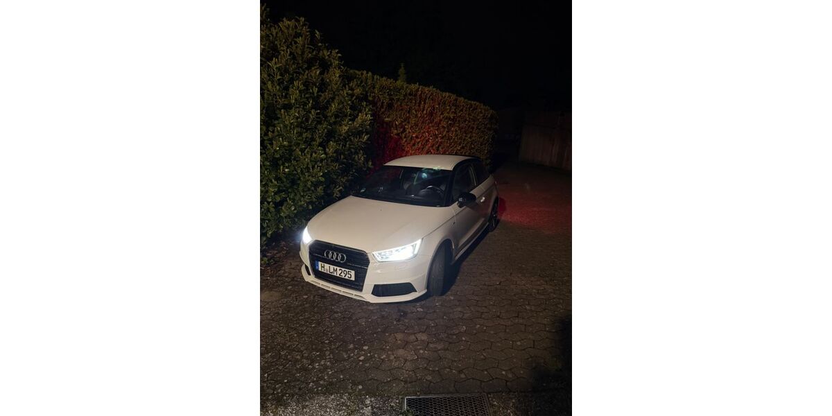 Audi A1 88.132 km 14.789 &euro; Salzgitter 38228
