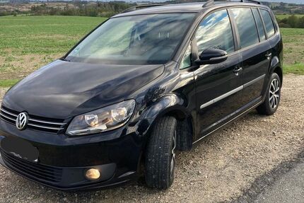 VW Touran 245.000 km 6.400 &euro; Bad Lobenstein 07356