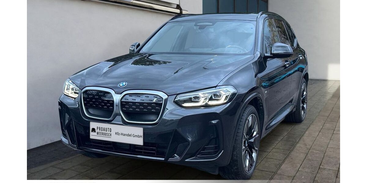 BMW iX3 27.900 km 41.999 &euro; Meerbusch 40668