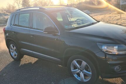 VW Tiguan 190.500 km 7.777 &euro; Rottenburg-Ergenzingen 72108