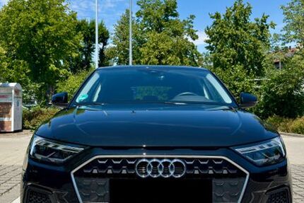 Audi A1 17.000 km 23.500 &euro; München 80997