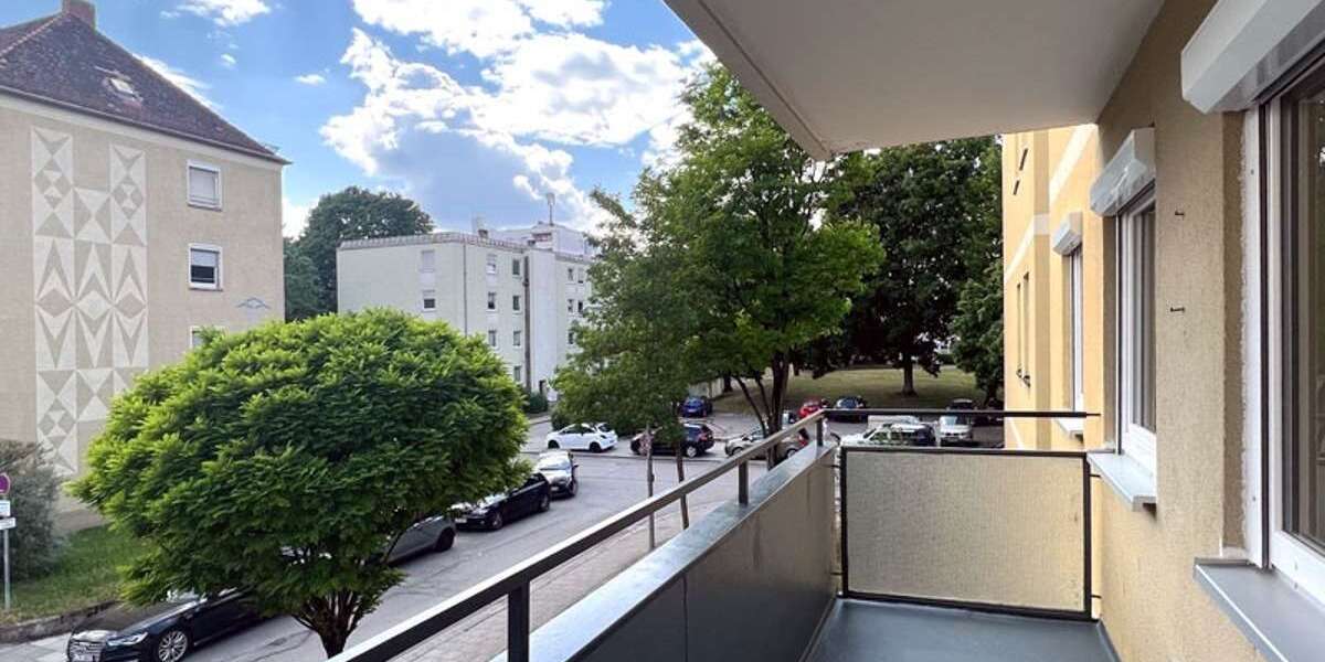 Etagenwohnung München Schwabing-Freimann - 4 Zimmer, 92 m&sup2;, 2.950&euro; | Angebot:26856274