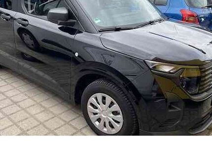 Ford Tourneo Courier 8.990 km 24.990 &euro; Weinheim 69469