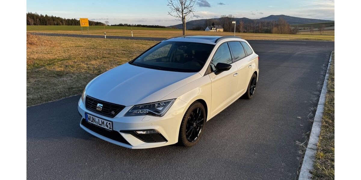 Seat Leon 92.100 km 18.500 &euro; Wunsiedel 95632