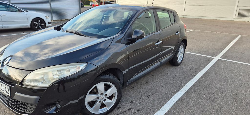 Renault Megane 129.500 km 3.250 € Waldkirch 79183