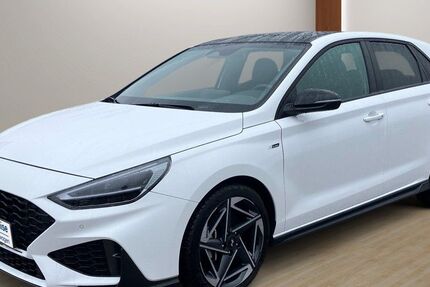 Hyundai i30 19.915 km 24.490 &euro; Landau 76829
