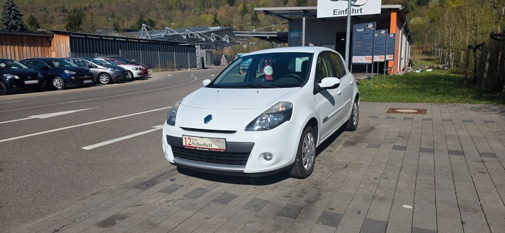 Renault Clio 100.000 km 4.999 &euro; Heidenheim-Schnaitheim 89520