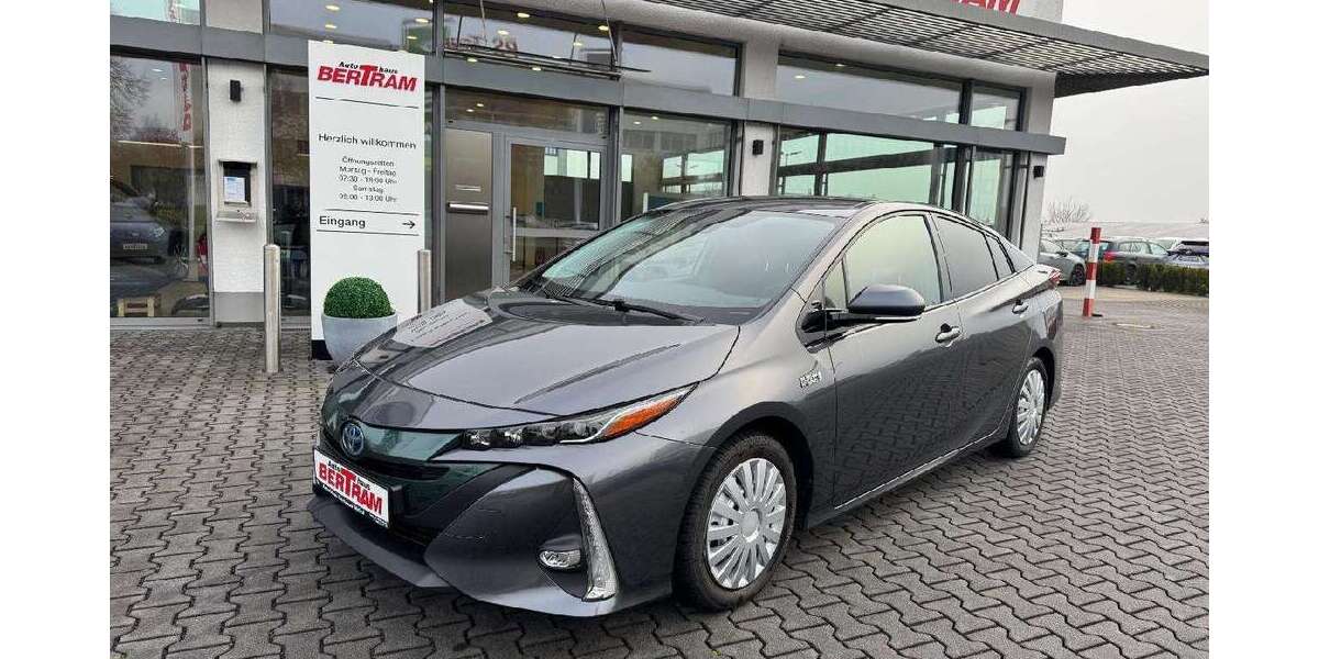 Toyota Prius 73.672 km 17.490 € Walluf 65396