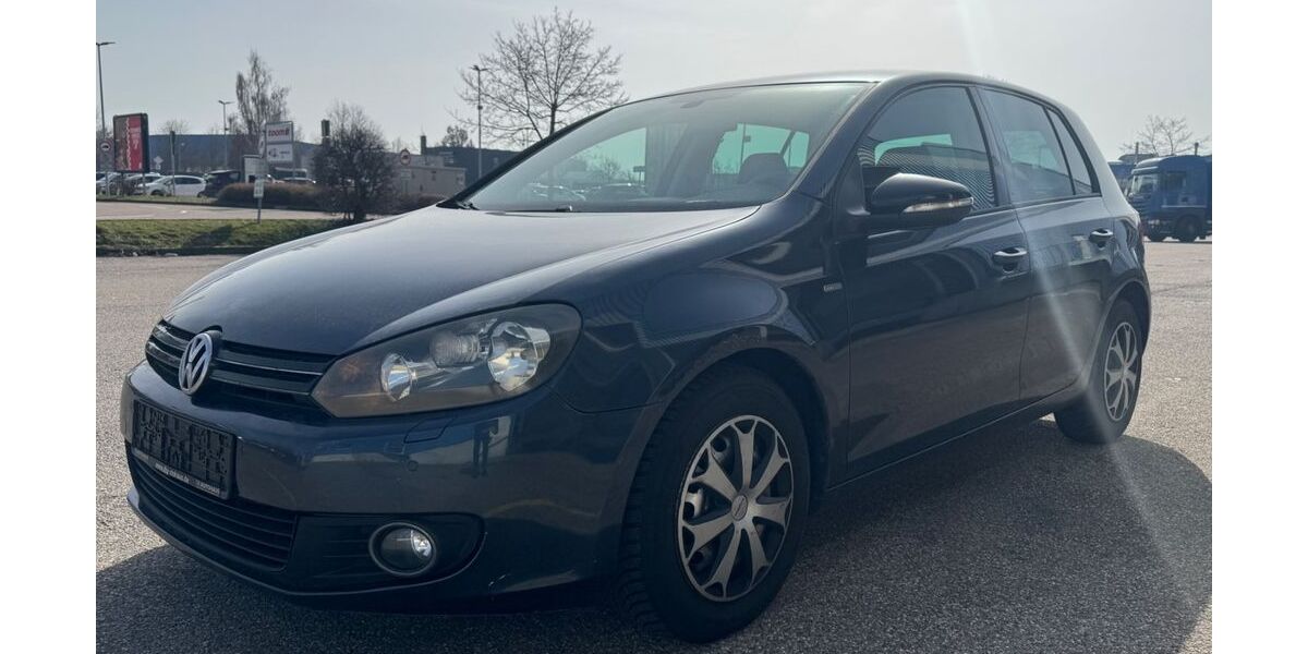 VW Golf 221.999 km 4.850 &euro; ELLWANGEN 73479