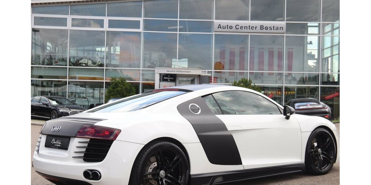 Audi R8 4.2 FSI QUATTRO/BANG & OLUFSEN/MMI NAVI/PDC 96.807 km 54.900 &euro; Villingen-Schwenningen 78054