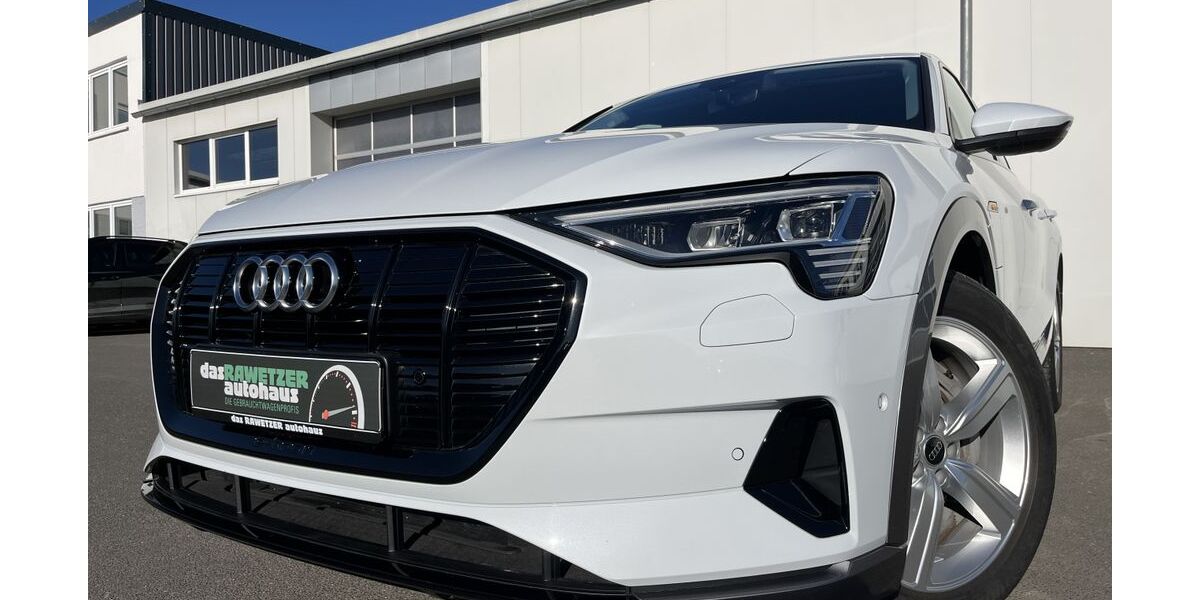Audi e-tron 33.002 km 34.860 &euro; Marktredwitz 95615