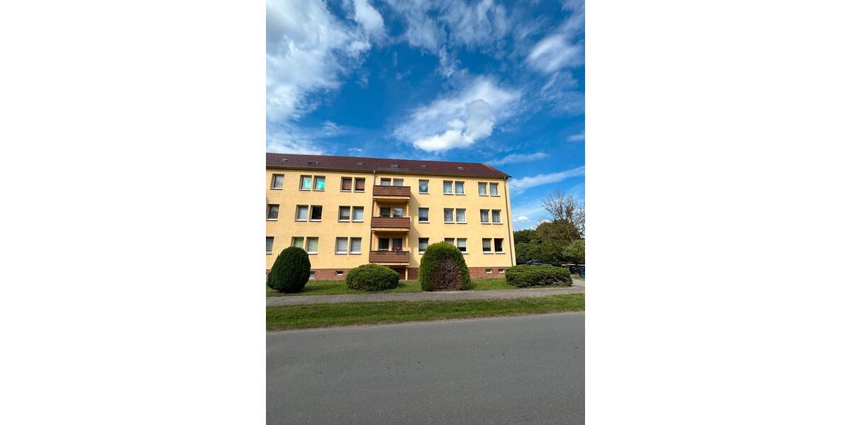 Etagenwohnung Seehausen (Altmark) - 2 Zimmer, 51 m&sup2;, 320&euro; | Angebot:24816330