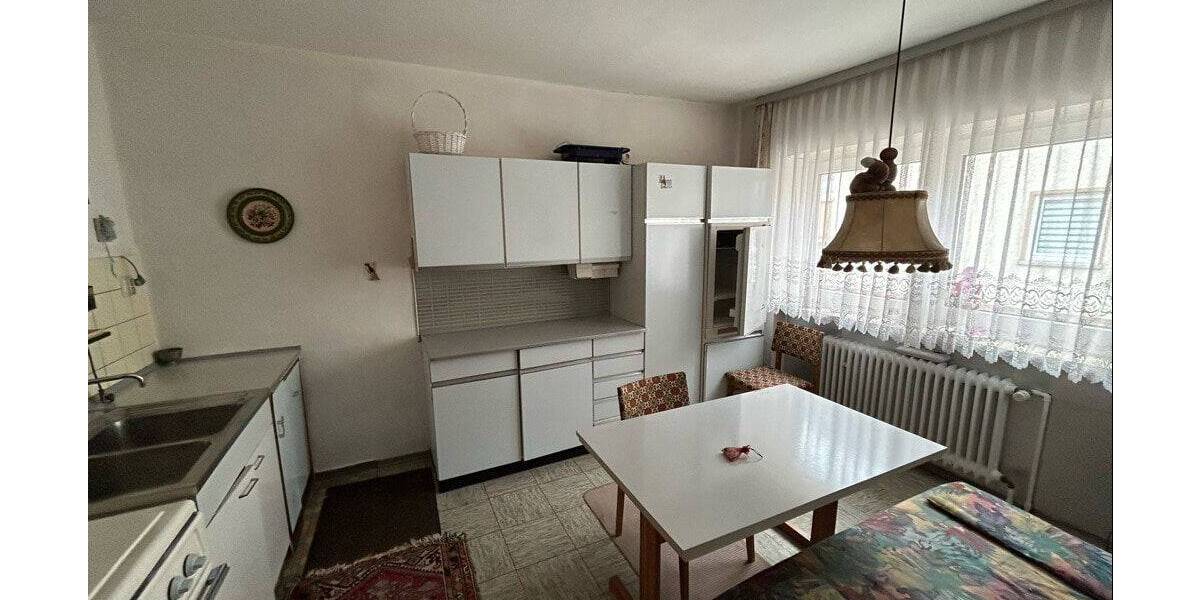 Einfamilienhaus Wassertrüdingen - 7 Zimmer, 180 m&sup2;, 215.000&euro; | Angebot:26858858