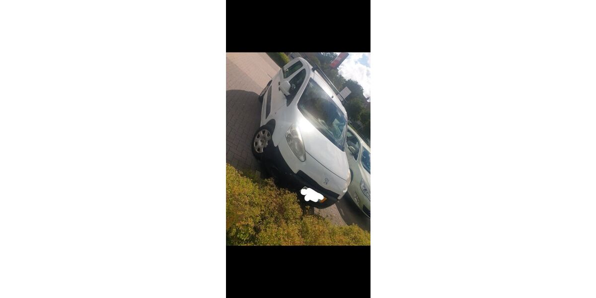 Peugeot Partner 240.000 km 1.750 € Berlin 12621
