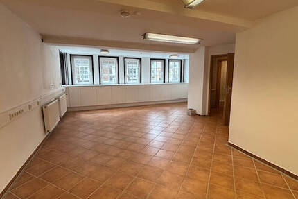 Gewerbeobjekt Alsfeld - 1 Zimmer, 500&euro; | Angebot:22189030