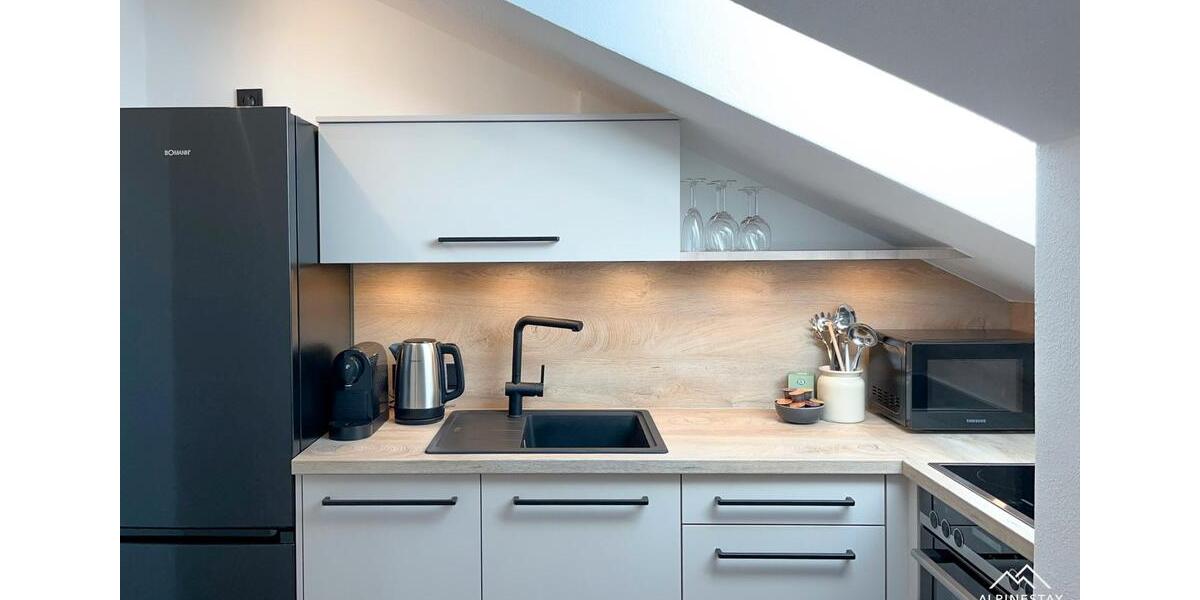 Dachgeschoßwohnung Garmisch-Partenkirchen Breitenau - 1 Zimmer, 30 m&sup2;, 1.490&euro; | Angebot:24629848