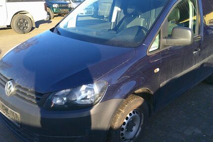 VW Caddy 189.000 km 4.999 &euro; Neddemin 17039