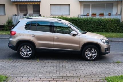 VW Tiguan 243.950 km 10.000 &euro; Wiesbaden 65195
