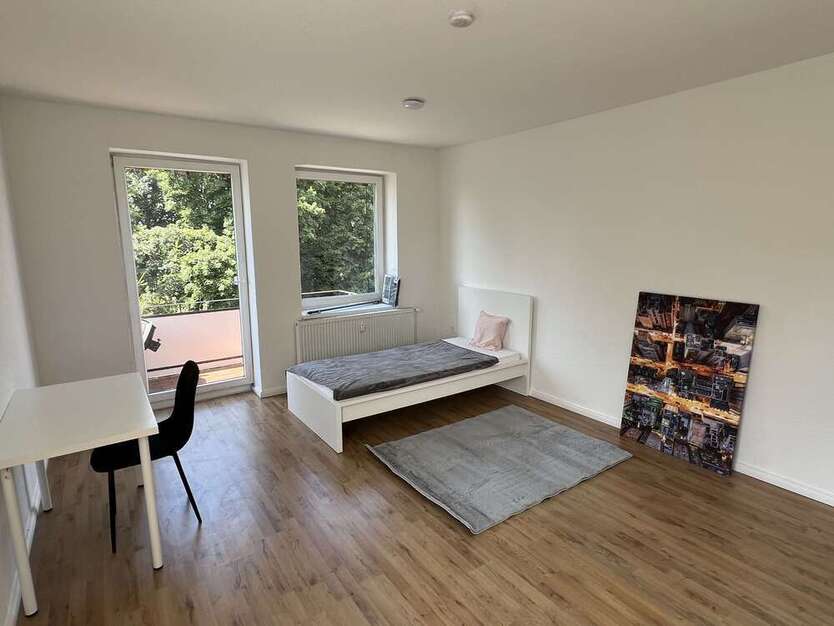 Wohnung zum Mieten in Mülheim 300 € 20 m²